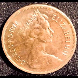 1977 10 Pence Queen Elizabeth II COIN